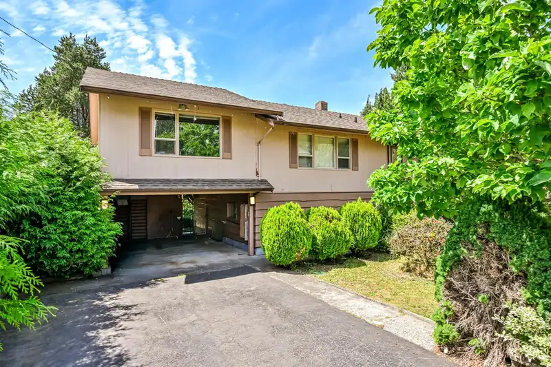 10207 127 STREET - photo 1 of 31