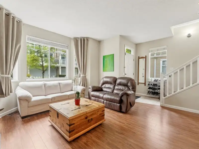 76 7501 CUMBERLAND STREET - photo 1 of 19