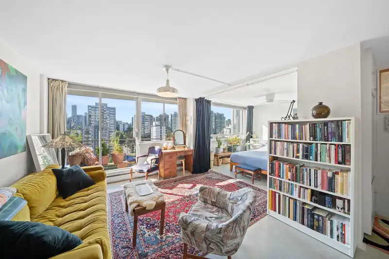 1401 1850 COMOX STREET - photo 1 of 30