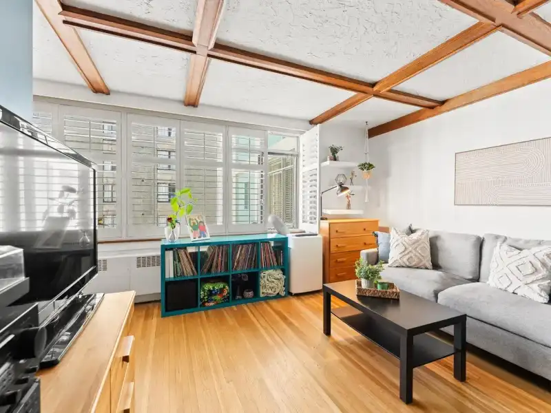 304 1975 PENDRELL STREET - photo 1 of 22