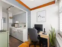 304 1975 PENDRELL STREET - thumbnail 12