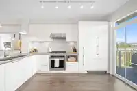 14 5551 ADMIRAL WAY - thumbnail 11