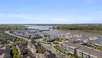 14 5551 ADMIRAL WAY - thumbnail 36