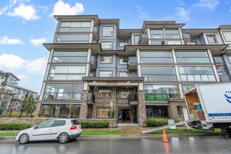 208 20325 85 AVENUE - photo 1 of 27