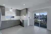 1876 KING GEORGE BOULEVARD - thumbnail 16
