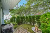 45 7370 STRIDE AVENUE - thumbnail 13