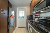 45 7370 STRIDE AVENUE - thumbnail 10