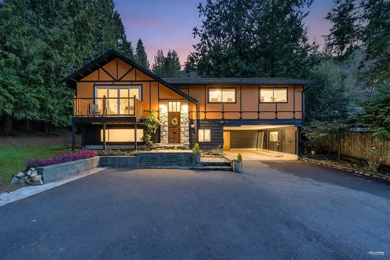 5325 MARINE DRIVE - photo 1 of 33
