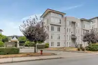 411 32085 GEORGE FERGUSON WAY - thumbnail 2