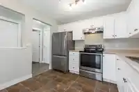 411 32085 GEORGE FERGUSON WAY - thumbnail 6