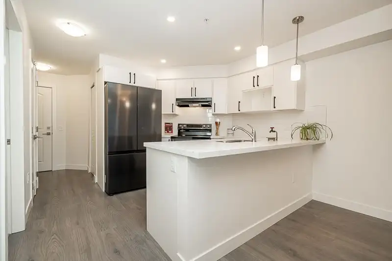 306 19730 56 AVENUE - photo 1 of 25