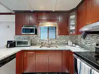 7882 WINDSOR STREET - thumbnail 8