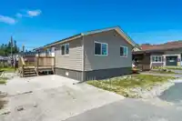47 26892 FRASER HIGHWAY - thumbnail 1