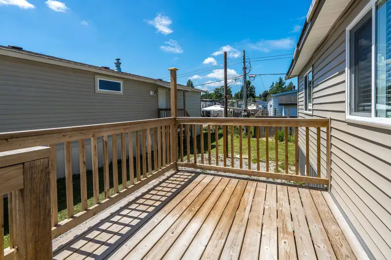 47 26892 FRASER HIGHWAY - photo 4 of 18