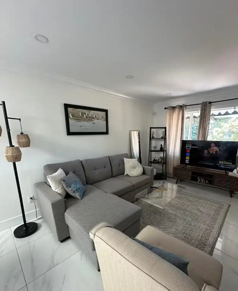 2843 E 5TH AVENUE AVENUE - photo 2 of 24