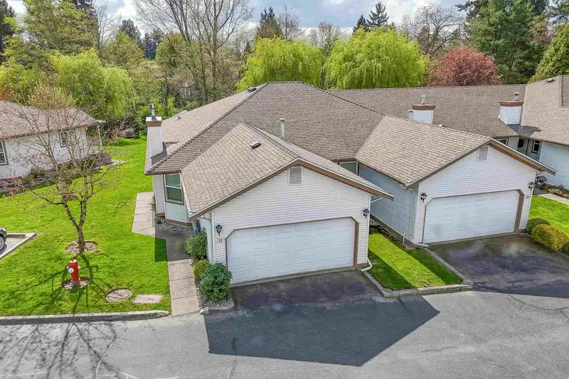 33 27435 29A AVENUE - photo 1 of 29
