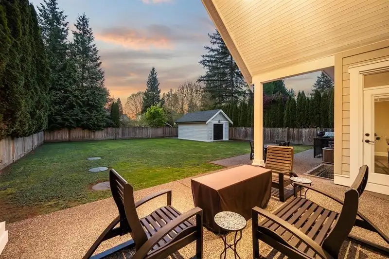 8973 MACKIE STREET - photo 4 of 6