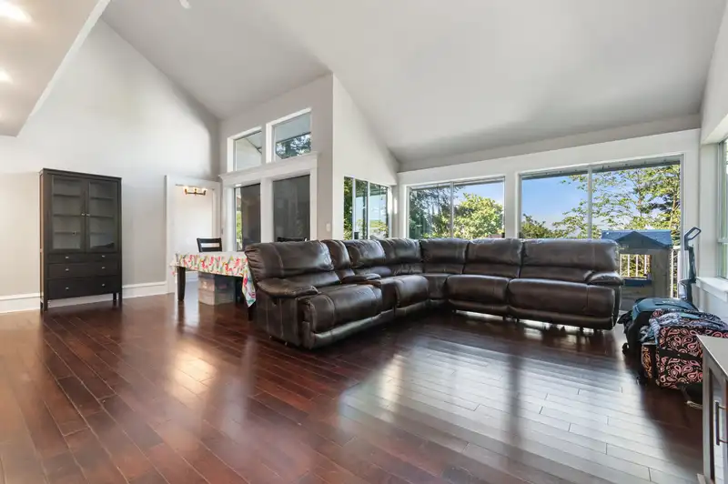 2716 ST MORITZ WAY - photo 4 of 40