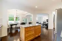 6119 166A STREET - thumbnail 7