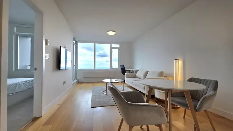 1505 9393 TOWER ROAD - photo 4 of 14