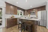 19745 38A AVENUE - thumbnail 4