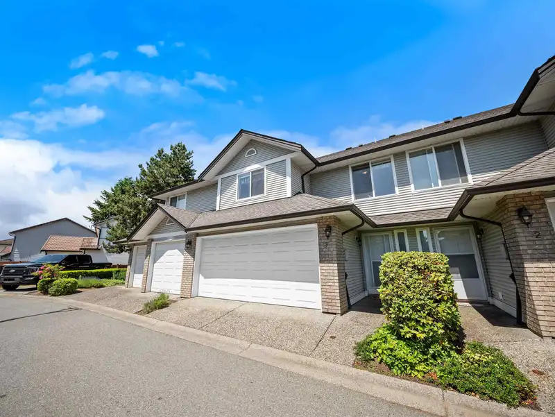 3 1370 RIVERWOOD GATE - photo 1 of 31
