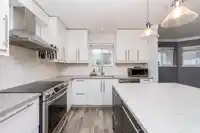 410 13939 LAUREL DRIVE - thumbnail 4