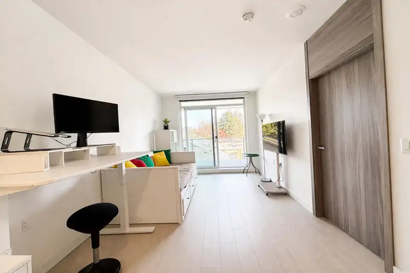 603 13778 100 AVENUE - photo 3 of 23