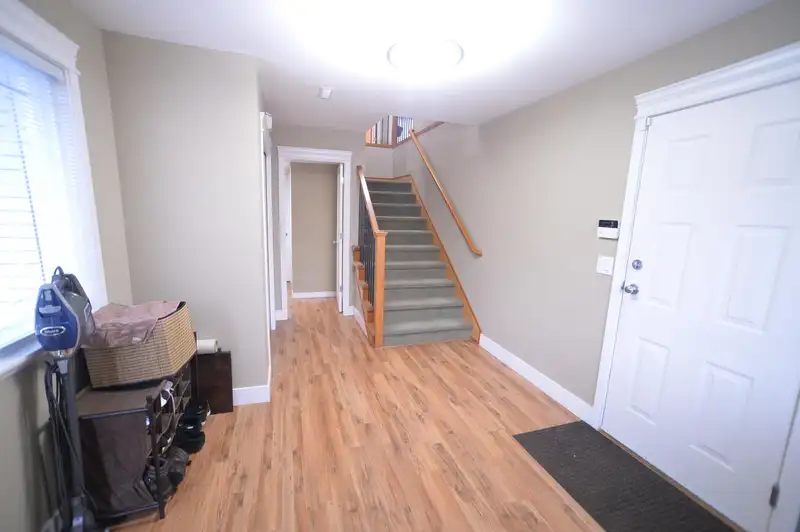 23161 123 AVENUE - photo 2 of 40