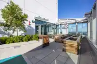 2502 567 EMERSON STREET - thumbnail 13