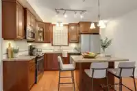 430 8288 207A STREET - thumbnail 7