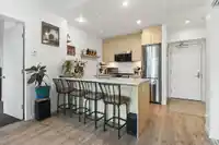 210 9080 UNIVERSITY CRESCENT - thumbnail 5