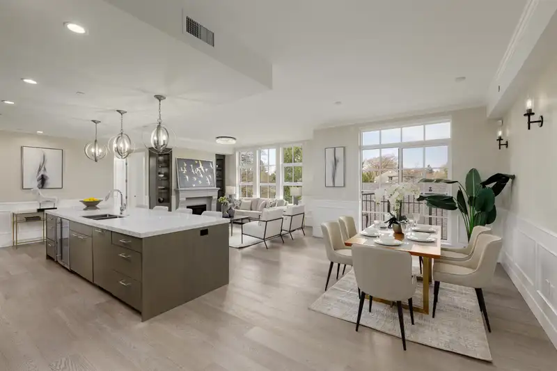304 1009 LAURIER AVENUE - photo 1 of 28
