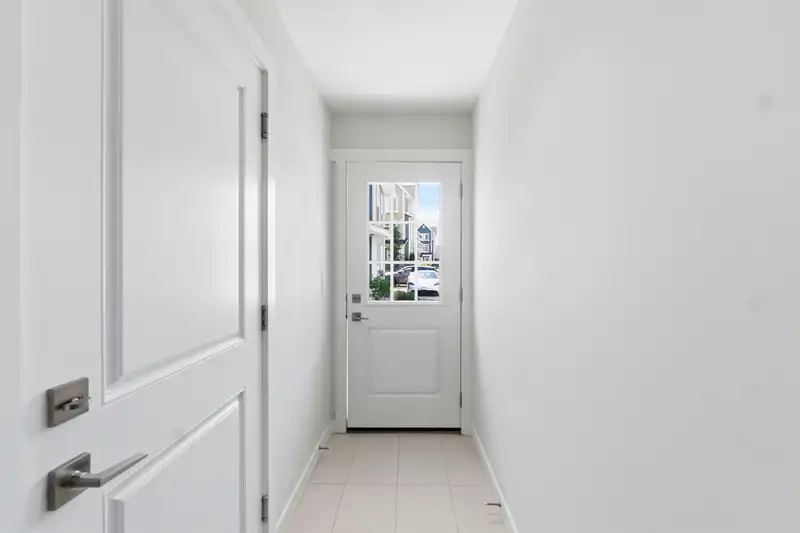 143 20180 84 AVENUE - photo 3 of 35