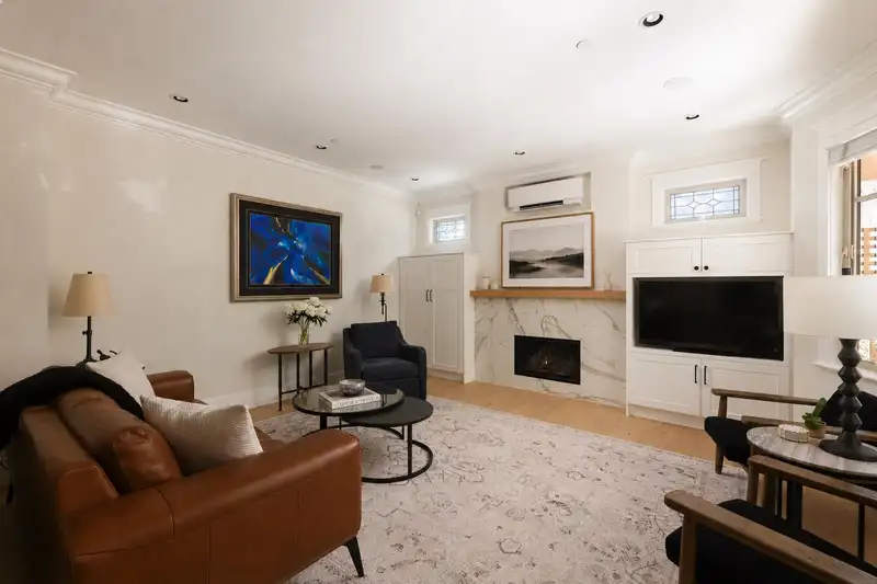 2515 W 6TH AVENUE - photo 4 of 35