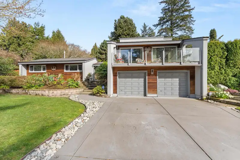 1110 PACIFIC DRIVE - photo 1 of 37