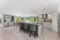 1110 PACIFIC DRIVE - thumbnail 7