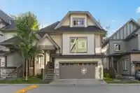 78 8217 204B STREET - thumbnail 1