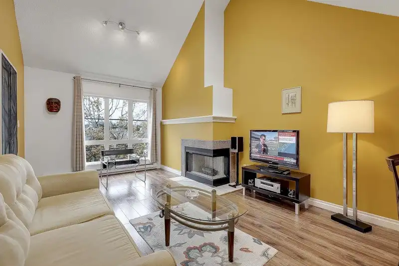307 7500 MINORU BOULEVARD - photo 3 of 34