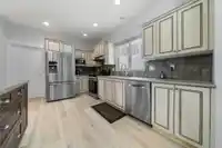 6942 198B STREET - thumbnail 15