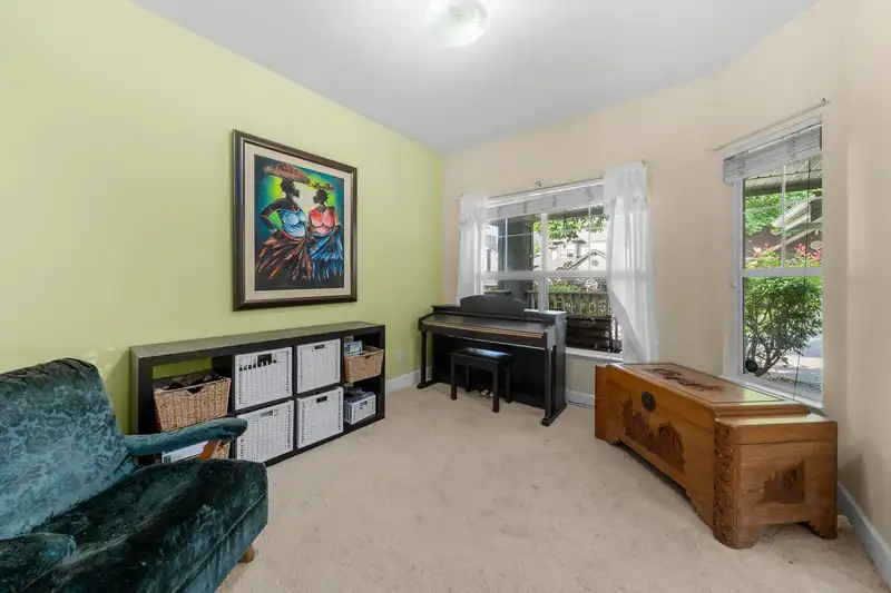 6942 198B STREET - photo 3 of 40
