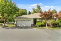 35 34250 HAZELWOOD AVENUE - thumbnail 3