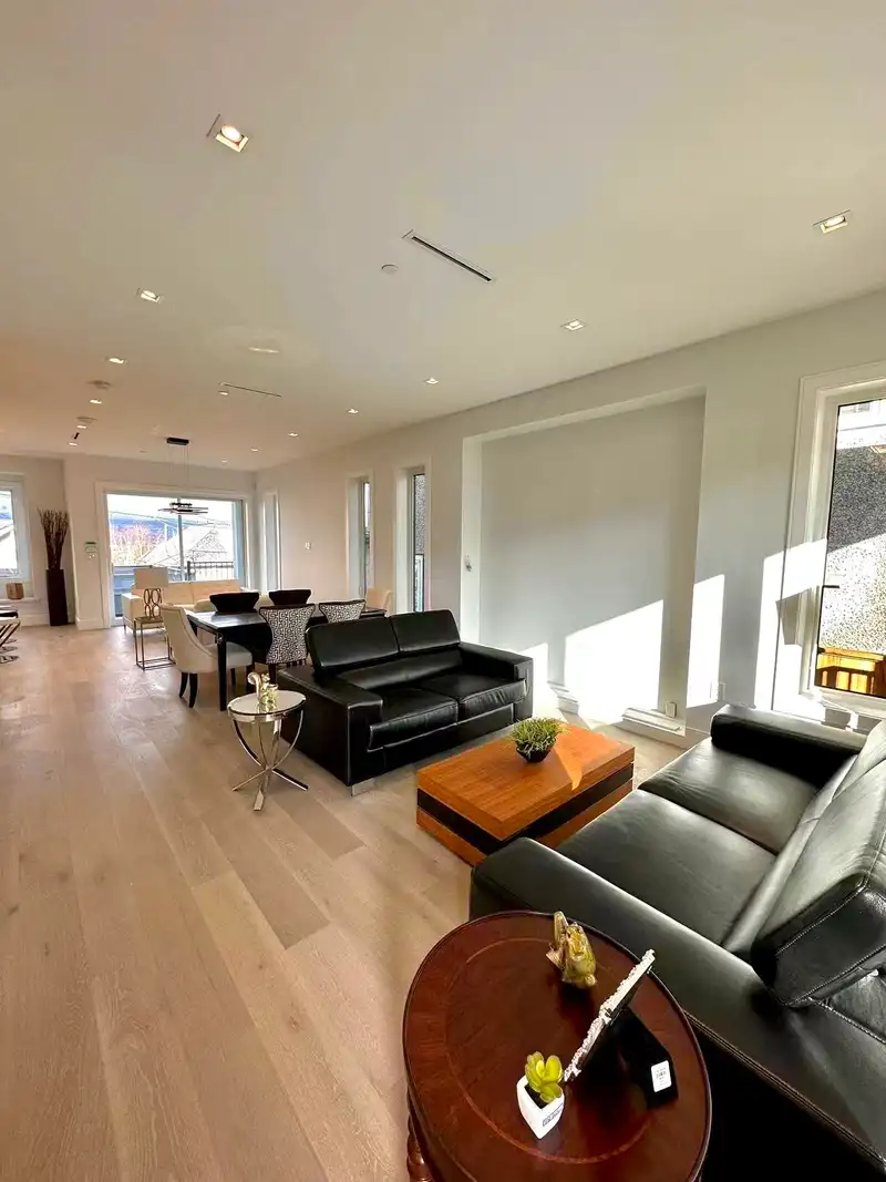 3349 W 19TH AVENUE - photo 3 of 20