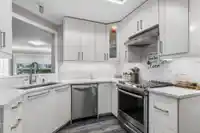 310 7435 121A STREET - thumbnail 23