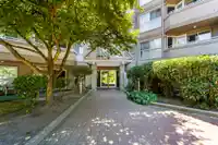 310 7435 121A STREET - thumbnail 4