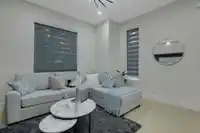 20515 74B AVENUE - thumbnail 3