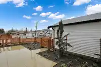 20515 74B AVENUE - thumbnail 34