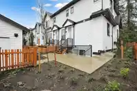 20515 74B AVENUE - thumbnail 37