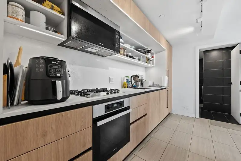 2504 5058 JOYCE STREET - photo 3 of 35