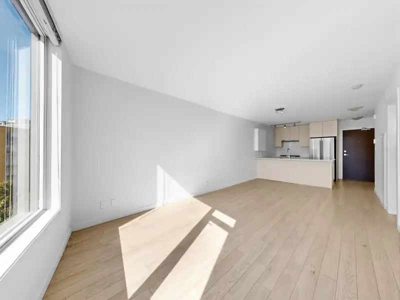 808 7708 ALDERBRIDGE WAY - photo 3 of 17